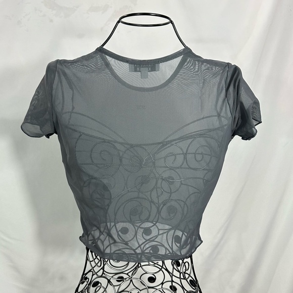 Frankies Bikinis Lauryn grey mesh cropped baby tee size L - Picture 6 of 9